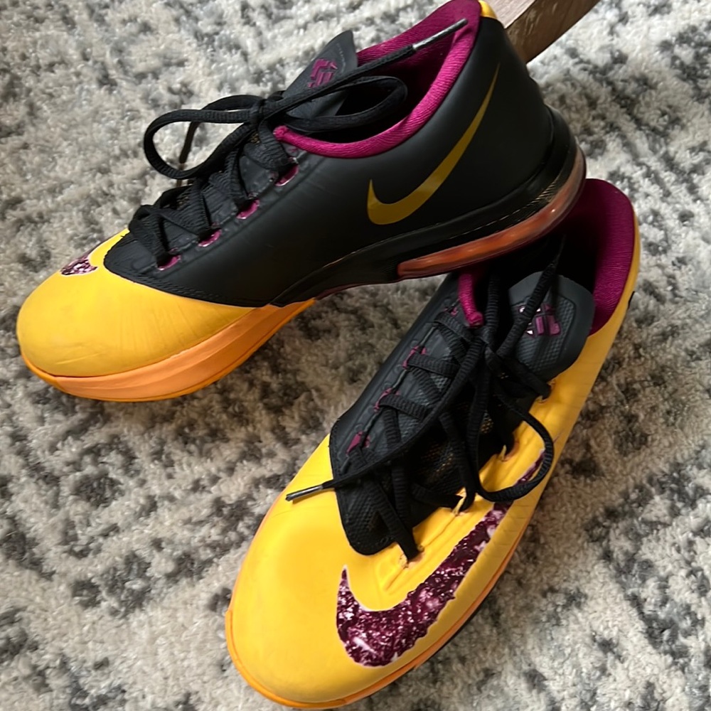 Nike Shoes